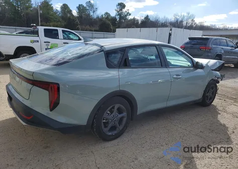 2025 Kia K4 Lx from USA, damaged, VIN 3KPFT4DEXSE060554